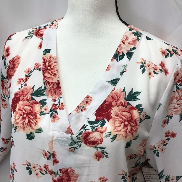 Riley & James Pink Floral Tie Sleeve V-Neck Blouse - Picture 5 of 8